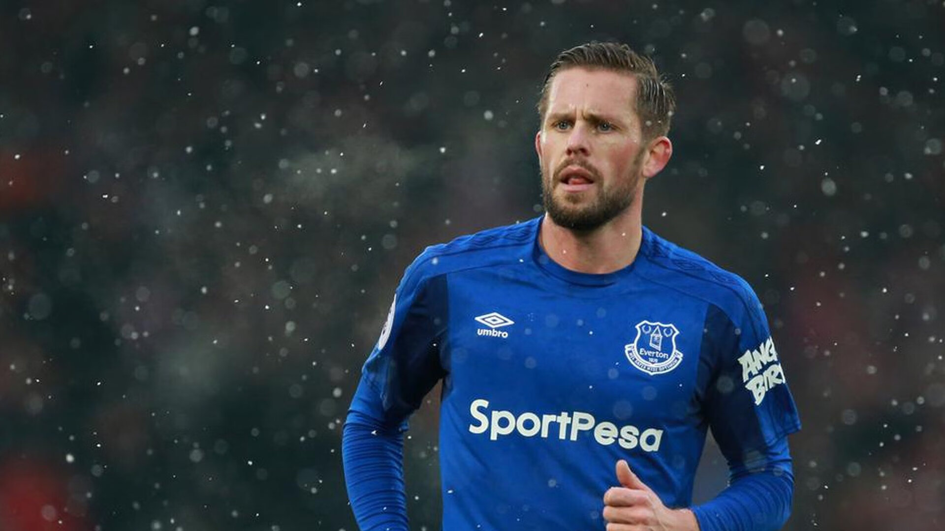 爱游戏体育（AYX）官方APP下载-勇士力克鹈鹕，库里末节连中三记三分逆转比赛，库里季后赛鹈鹕压哨3分